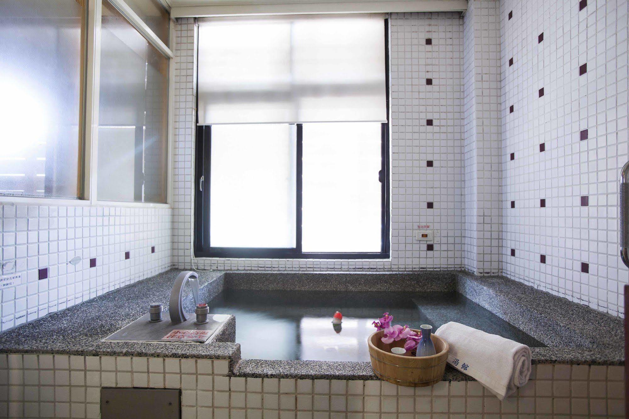 New Taipei City Wulai Spring Resort מראה חיצוני תמונה